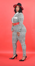 Load image into Gallery viewer, TNT BLACK &amp; WHITE PRINT JUMPER