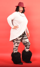 Load image into Gallery viewer, TNT BLACK &amp; GRAY ARMY PRINT LEGGINGS